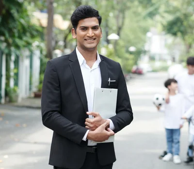 LIC Insurance agent - best side business - The ajay gupta